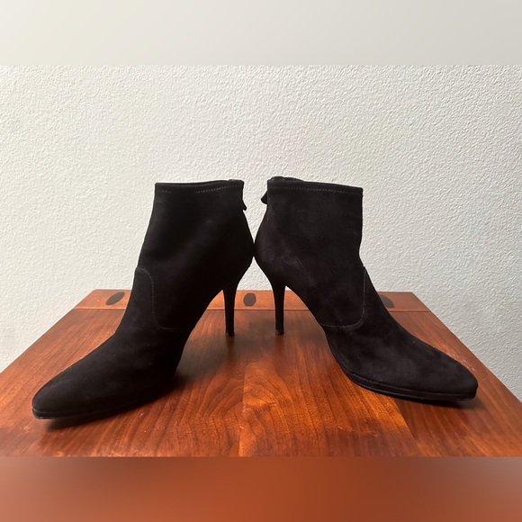 Stuart Weitzman Black Suede Stretch Boots Sock Booties Designer Heel Short Pull - Picture 3 of 15